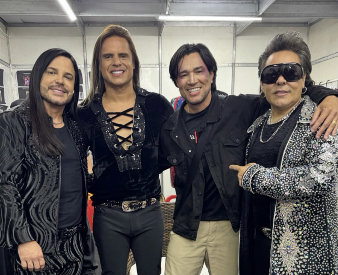 Reginaldo Sama e Calcinha Preta 